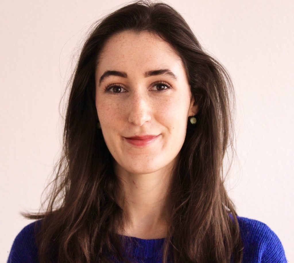 Anaïs Chakir, ausgebildete Gymnasiallehrerin für Deutsch und Gründerin von Lerne online Deutsch
